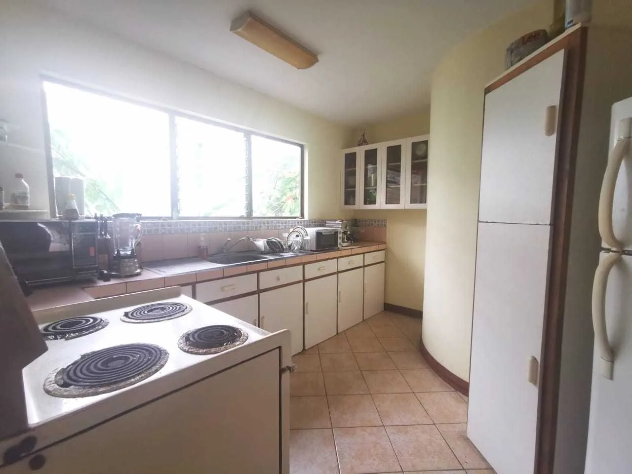 Se Vende Casa en Residencial, Rohrmoser, San José. - foto 3