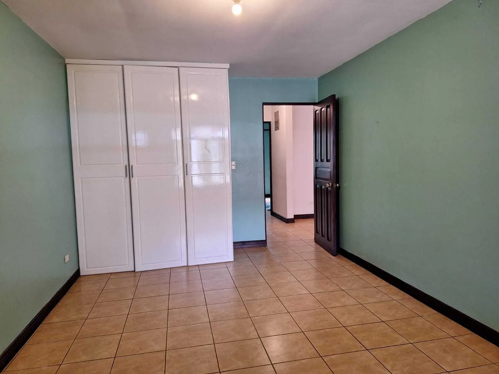 HERMOSA CASA EN CONDOMINIO CONCEPCION DE TRES RIOS - foto 3