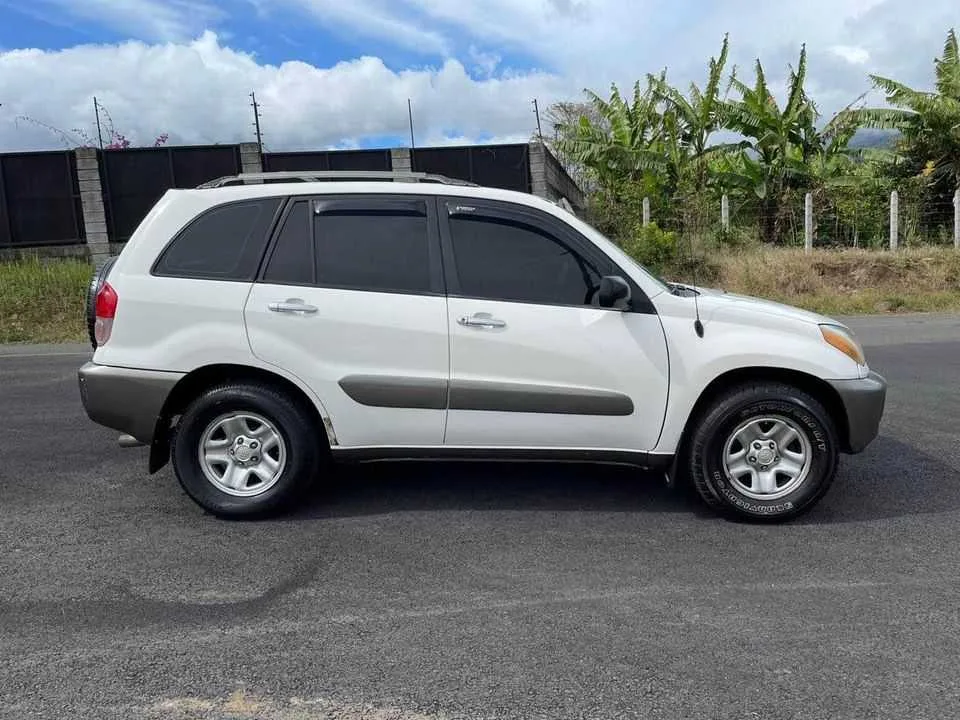 Toyota Rav4 Manual 4x2 Gasolina - foto 4