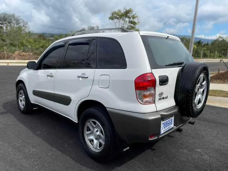 Toyota Rav4 Manual 4x2 Gasolina - foto 2