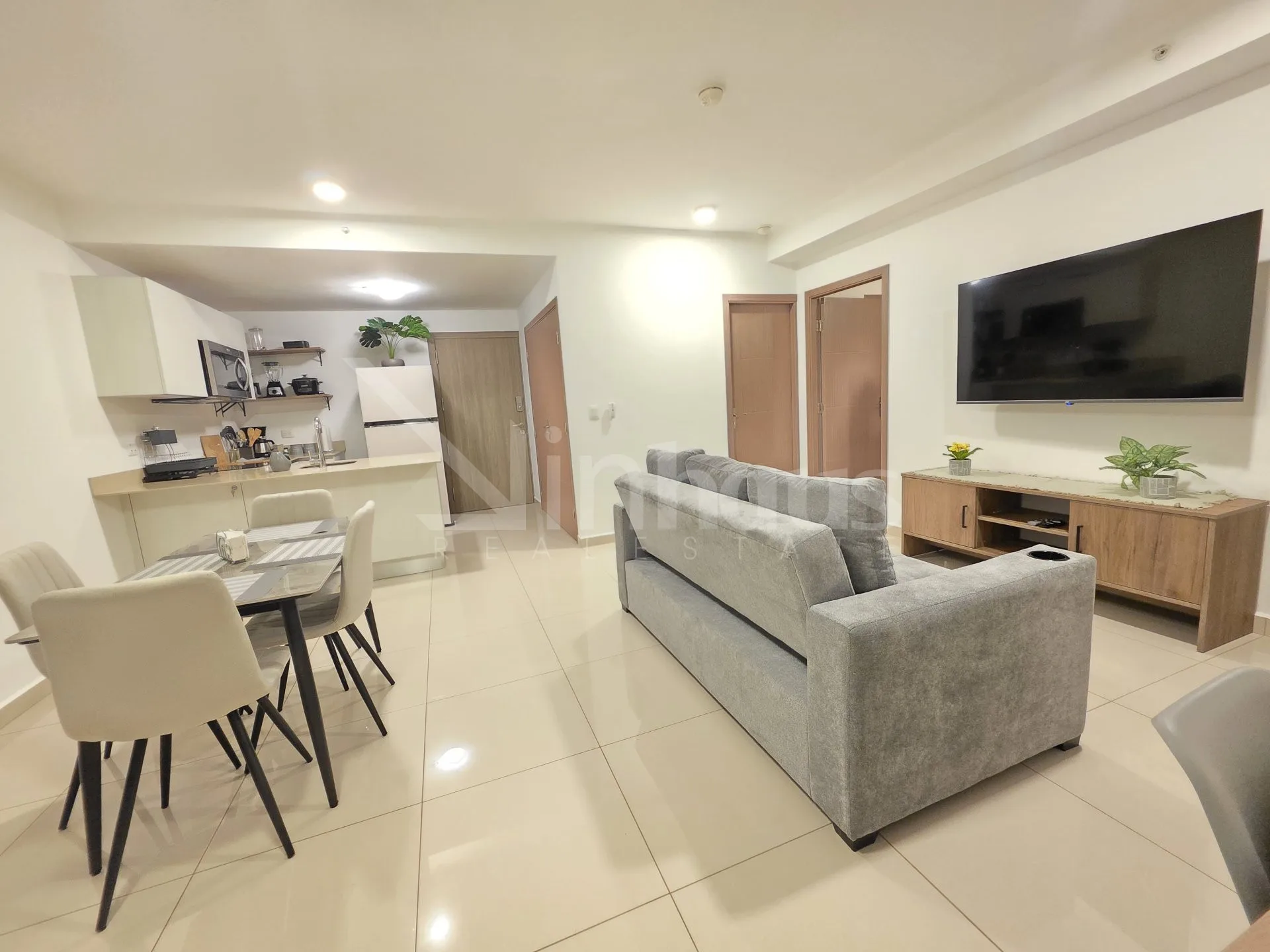 Alquiler de apartamento - Tibas