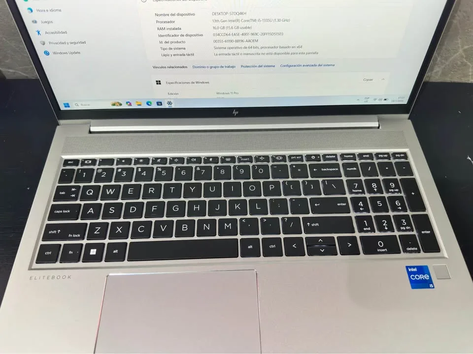 Laptop EliteBook i5 13-Generación - foto 4