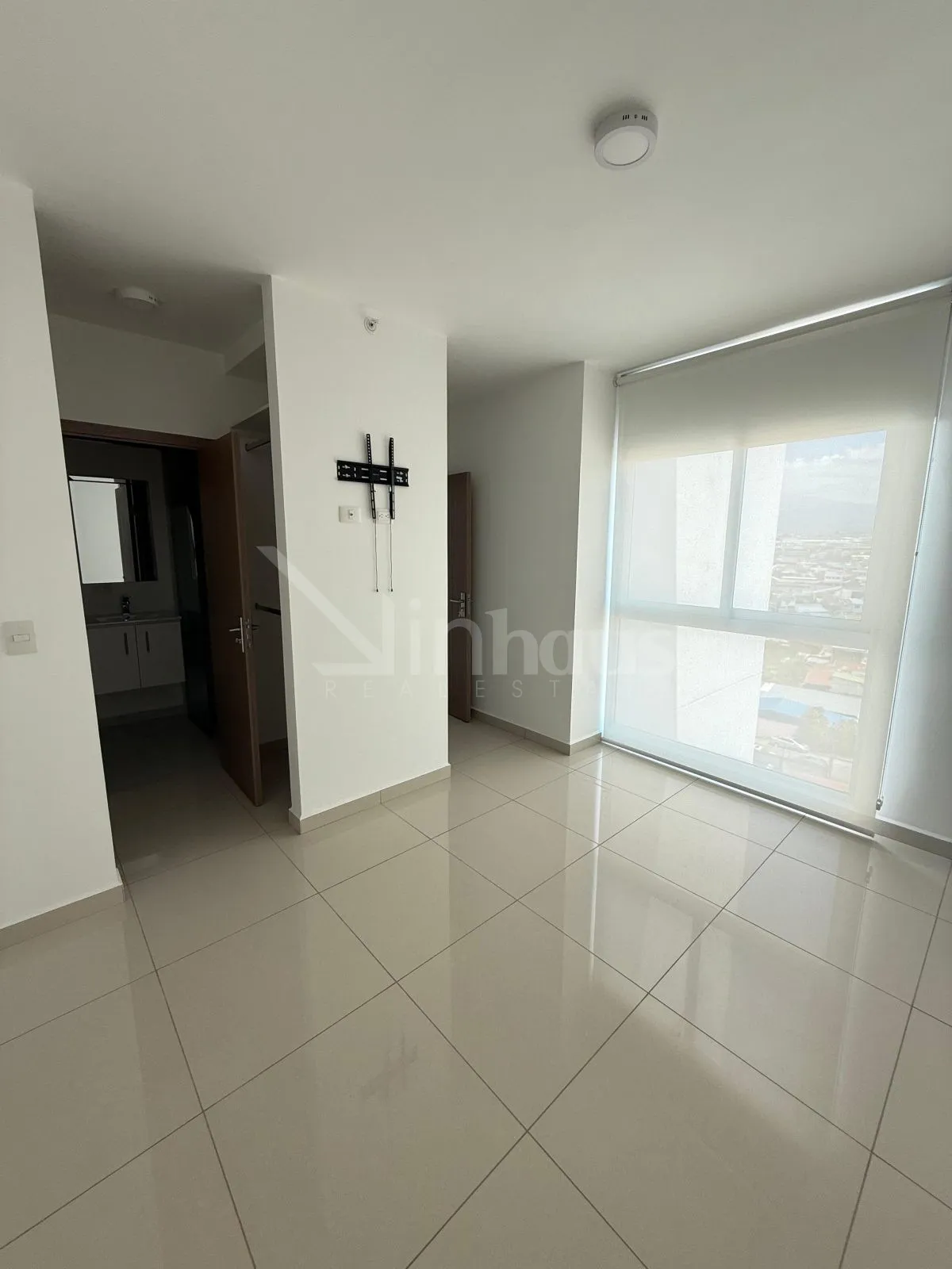 Alquiler de apartamento - Tibas - foto 3