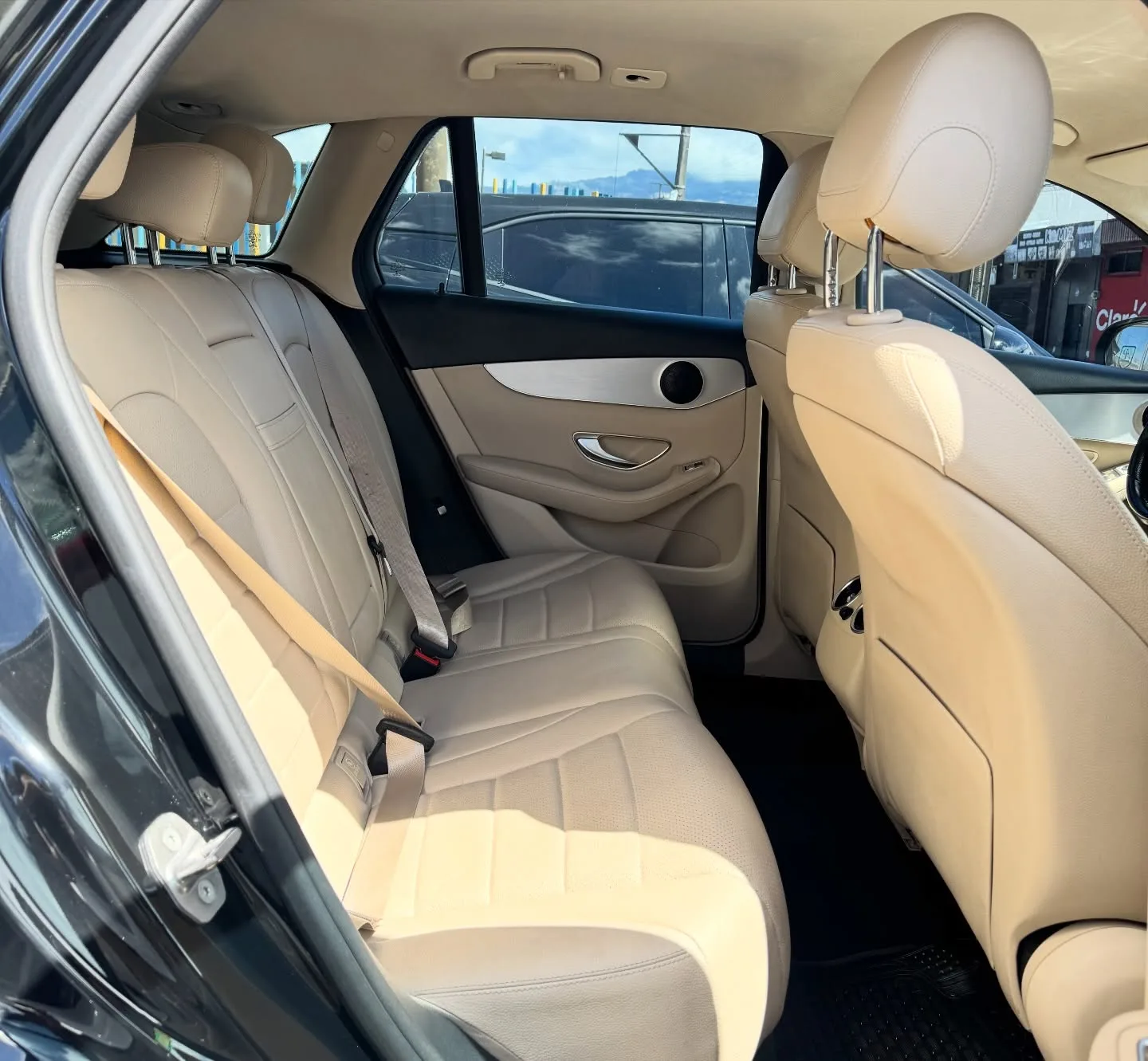 Mercedes-Benz GLC 250 2016 - foto 3