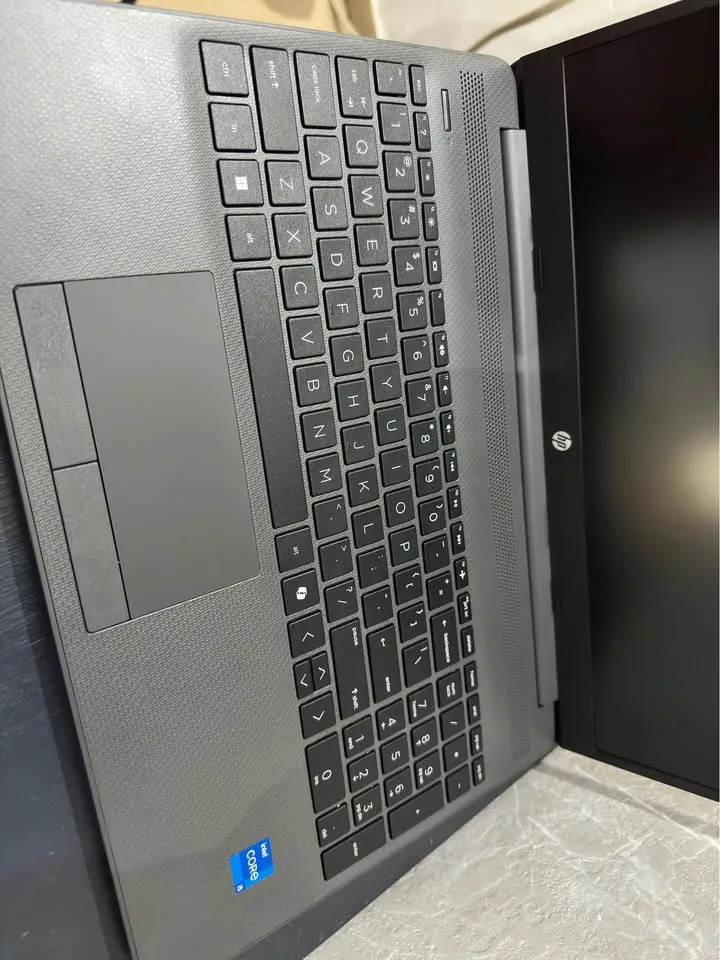 Laptop HP i5 13ava generación NUEVA - foto 2