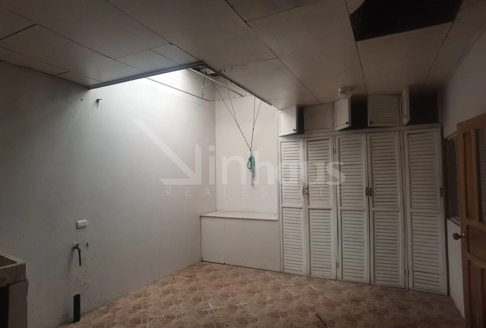 Venta de casa para remodelar - La Colina, Curridabat - foto 2